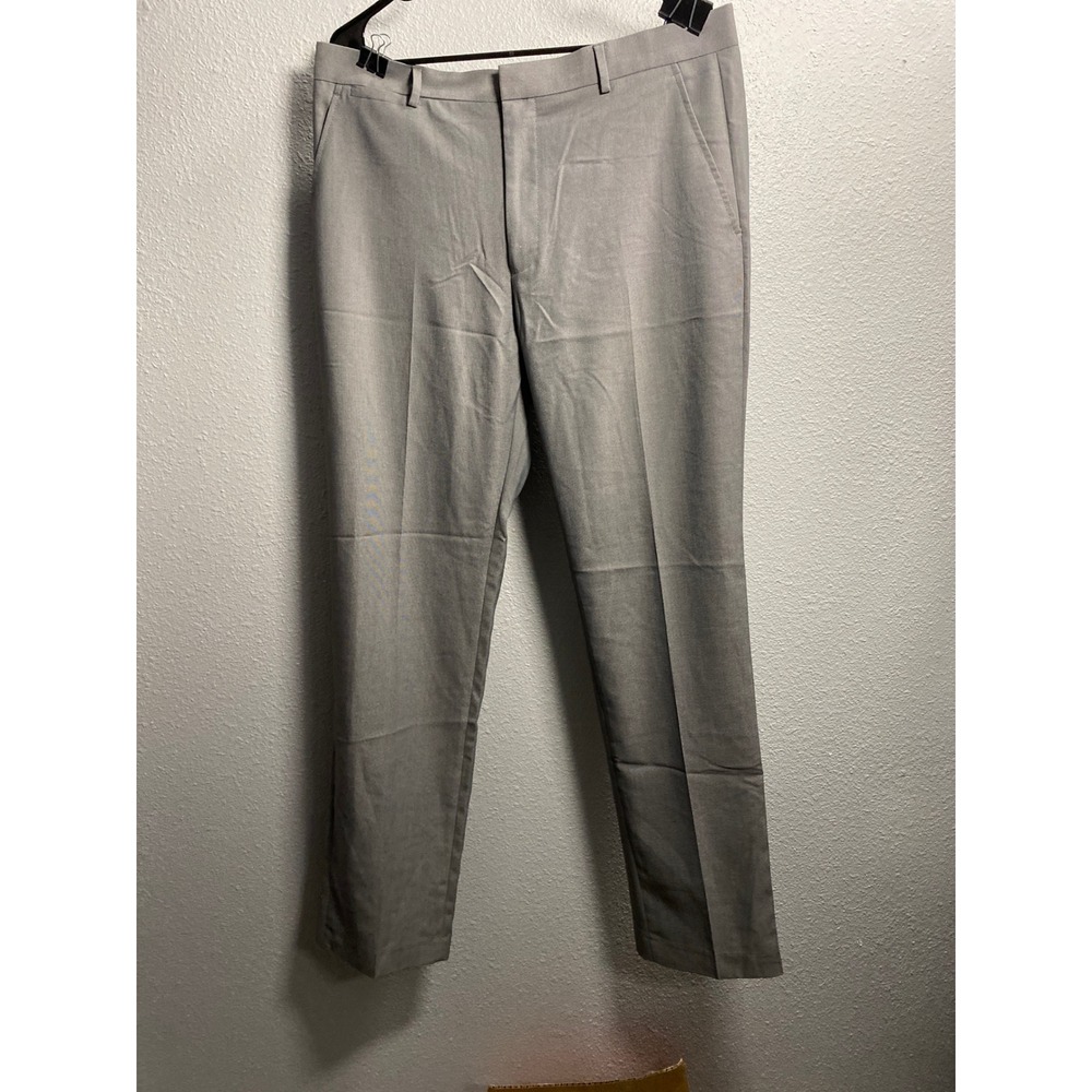 H&M Slim Fit Dress Pants Mens 36x34 Light Gray Flat Front Trousers 04954-4